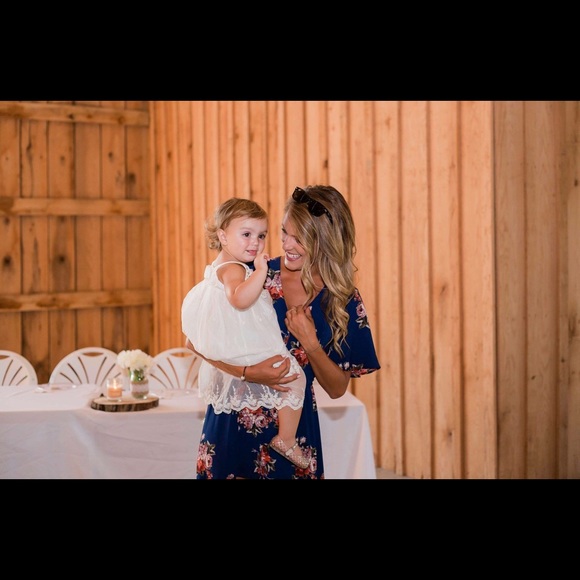 Meet the Posher, Stephanie! 💕 - Picture 5 of 5